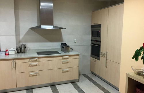 Porto do Son Ski Chalet | Villa located on the beach of Aguieira-Porto do Son