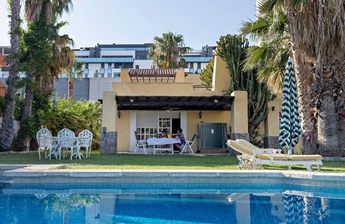 Aguadulce Villa | Villa los Alamos