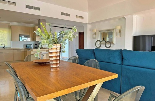 Arcos de la Frontera Villa | Villa Los Olivos - Ole Solutions