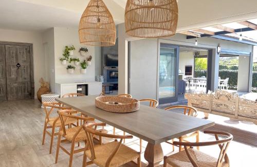 Plettenberg Bay Apartment | Villa Luciano - Pool, walk to Solar Beach