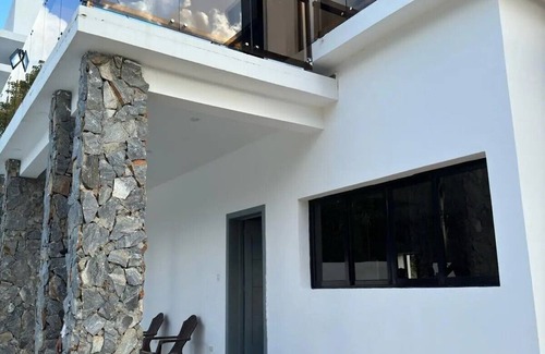 Samana Villa | villa lujosa a playa rincon