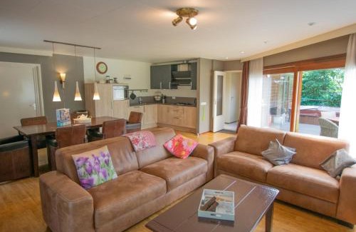 Uden House | Villa Maashorst