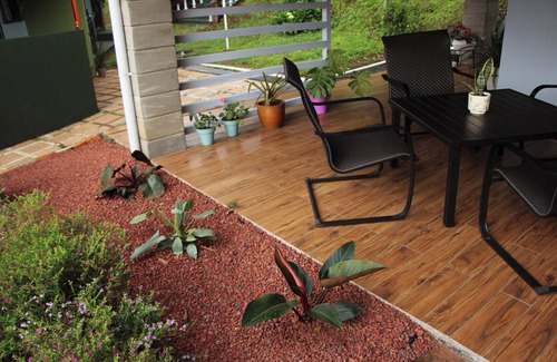 Grecia Villa | Villa Mango! a 10 Minutos del Centro de Grecia