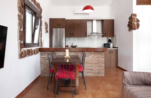 Cutar Villa | Villa "Mango" with Private Pool & Wi-Fi