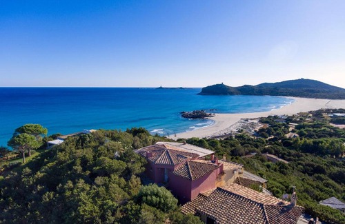 Notteri Villa | Villa Mannus - Splendida villa vista mare con piscina