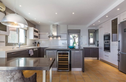 Salobrena Villa | Villa Miranda with private heated pool and fantastic views!