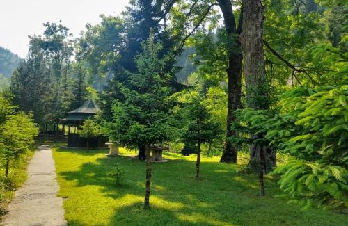 Pejë Villa | Villa Mulliri