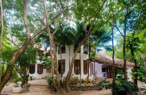 Alfredo V. Bonfil Villa | Villa Natural Cancun