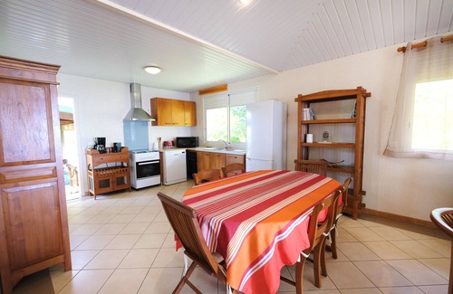 Papeto'ai Villa | Villa Océane by ENJOY VILLAS MOOREA - 8 pax/4 bedrooms/A.C. front sea