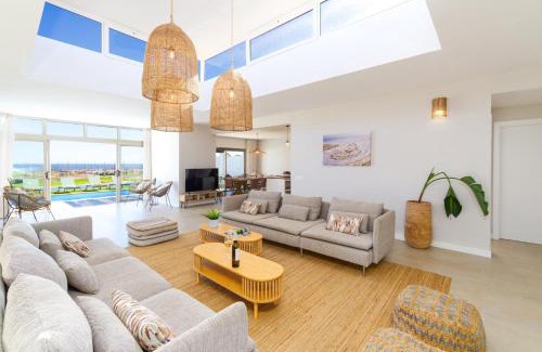 Costa de Antigua Villa | Villa Opal by Villa Plus