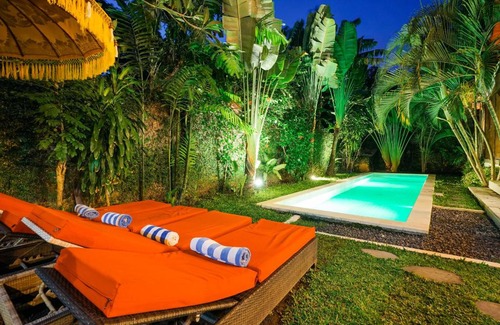 North Legian Villa | Villa Pagoda, Sumptuous 4BR Villa with Tropical Vibes in Seminyak