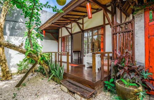 North Legian Villa | Villa Pagoda, Sumptuous 4BR Villa with Tropical Vibes in Seminyak