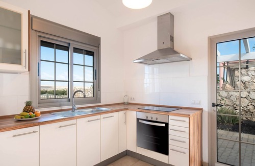 Bahia Calma Villa | Villa Picoro with sea views