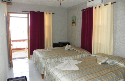 Municipality of Cienaga de Zapata House | Villa Plata Tropical