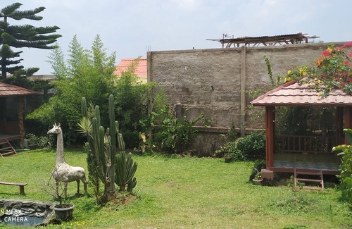 Cipanas Villa | Villa Pribadi Beunying 35 pax
