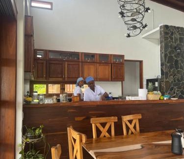 Armenia Villa | Villa privada con piscina cerca al parque del café