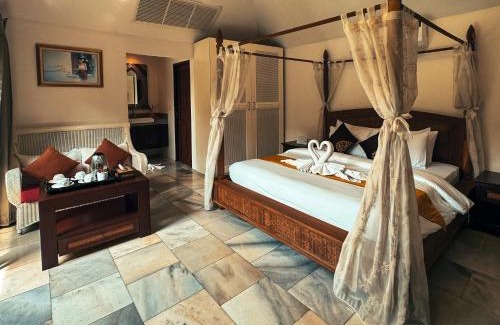 North Pattaya Hotel | Villa Raya Resort Private Pool Villas
