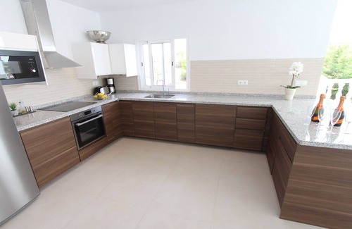 Chimenea Villa | Villa renovated in summer 2019 with private swimming pool