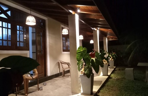 Bope-Poddala Villa | Villa River Paradise