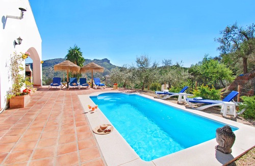 Comares Villa | Villa Roble, 8 Pers, Heated Pool, Wifi, BBQ, Petfriendly, magnific view