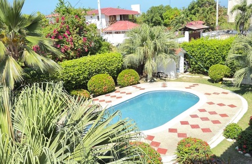 Juan de Acosta Cabin | Villa Romantica las Marias