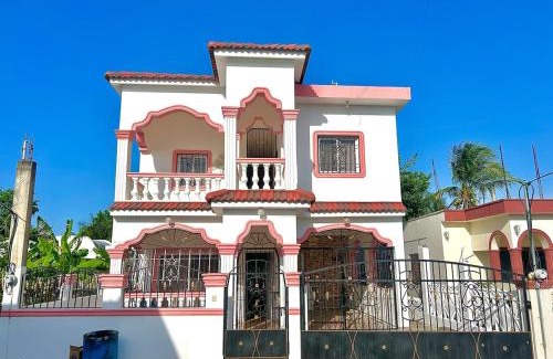 Barrio El Hospital Villa | Villa Rosa 3 Habitaciones Balcones Aire Acondicionado Espacio Ideal Para Tu Familia O Grupo