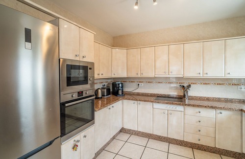 Vinuela Villa | Villa "Rosa" with Mountain View, Pool, Wi-Fi & Garden