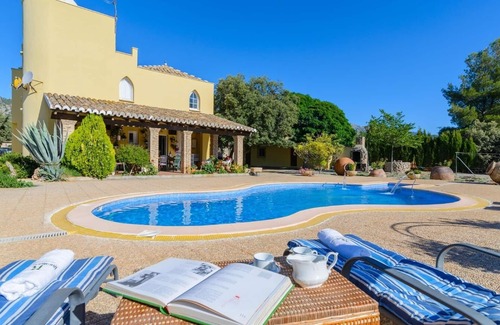Campocamara Villa | Villa Rural Paquete Pozo Alcón by Ruralidays