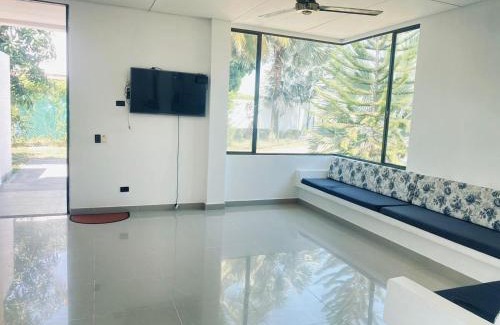 Flandes Villa | VILLA SAMARI 2 Casa campestre con piscina privada