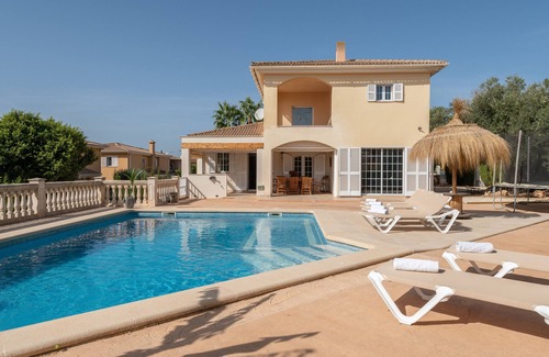 Pont d'Inca Villa | Villa Sayana with Mountain Views, Pool, Garden and Wi-Fi