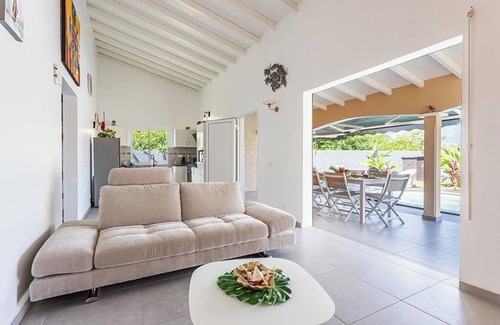 Saint-Francois Villa | Villa Sita with private pool near the House of Zévallos