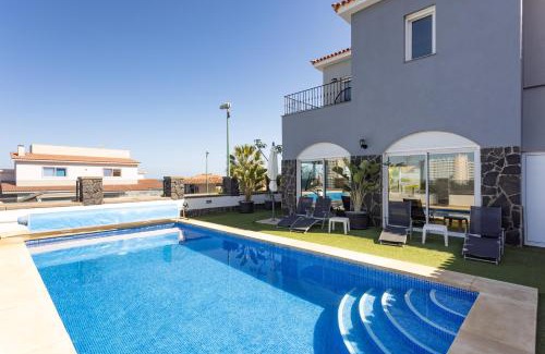 Puerto de la Cruz Villa | Villa Syrah