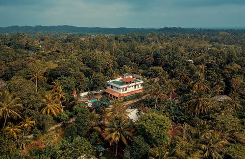 Unawatuna Villa | Villa Talpe Home Stay Inviting 4 b&b and Pool