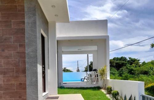 La Esplanada Villa | Villa Tamara Sleeps 8 with Pool