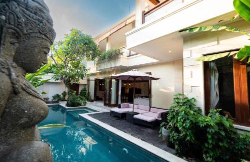 Dewi Sri Villa | Villa Tepi Sungai - Luxury 6-BR villa, sleeps 14, 15m pool in Seminyak
