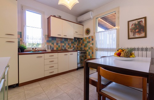 Neviano Hotel | Villa Vacanze Paradiso