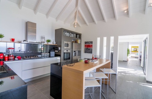 Camaruche Villa | Villa Valley (2 bedrooms)