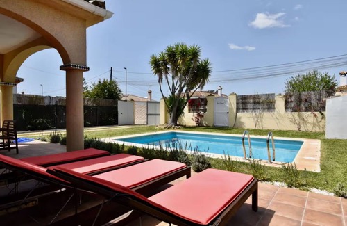 Los Gallos-Cerromolino Villa | villa with typical Andalusian charm