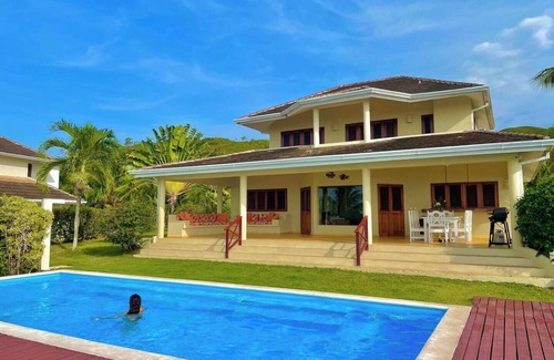 Las Terrenas Villa | Villa with Breathtaking View of the Ocean