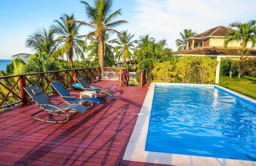Las Terrenas Villa | Villa with Breathtaking View of the Ocean