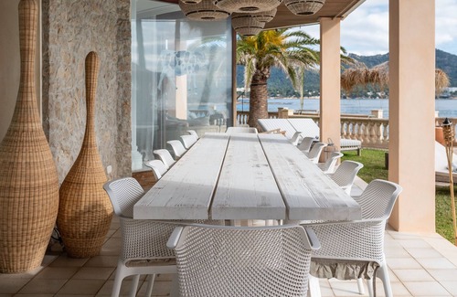 Cala Bona Ski Chalet | Villa with direct sea access
