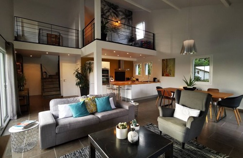 Arcangues House | Villa with heated pool near beaches and golf course