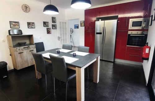 Campanario House | Villa with infinity pool and games room overlooking the sea