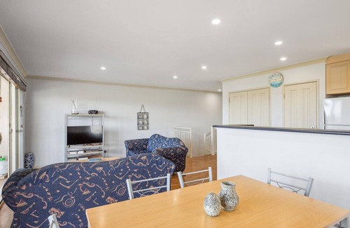 Ledge Point House | Villa with ocean views and resort amenities