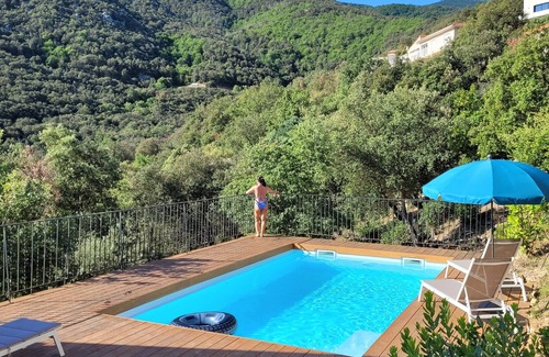 Laroque-des-Alberes Villa | Villa with pool and breathtaking sea and mountain views in a peaceful location