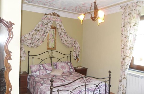 Ricco del Golfo di Spezia Villa | Villa with Pool near 5Terre Firefly