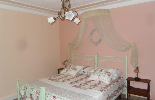 Ricco del Golfo di Spezia Villa | Villa with Pool near 5Terre Firefly