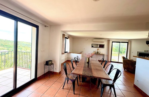 Vives House | Villa with pool sleeps 8 nature and wellness