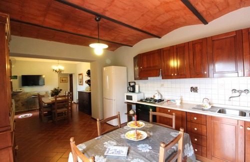 Loro Ciuffenna Villa | Villa with private swimming pool, perfect for a family with children or for two couples of friends.
