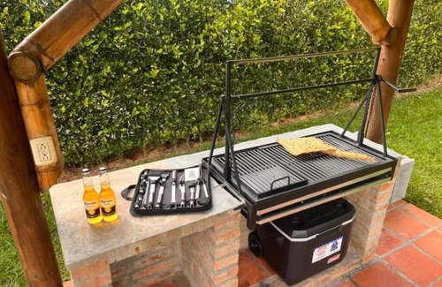 Quimbaya Villa | Villa with private pool, 5 min from Panaca National Park!